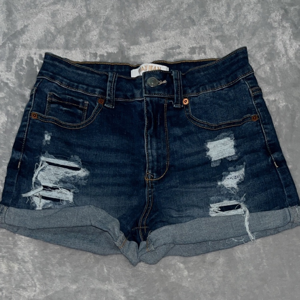 HIGH RISE SHORTS